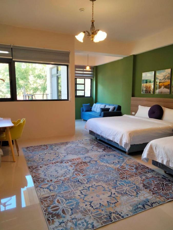 910 Hostel 城南館-自助入住 Yuli Eksteriør bilde