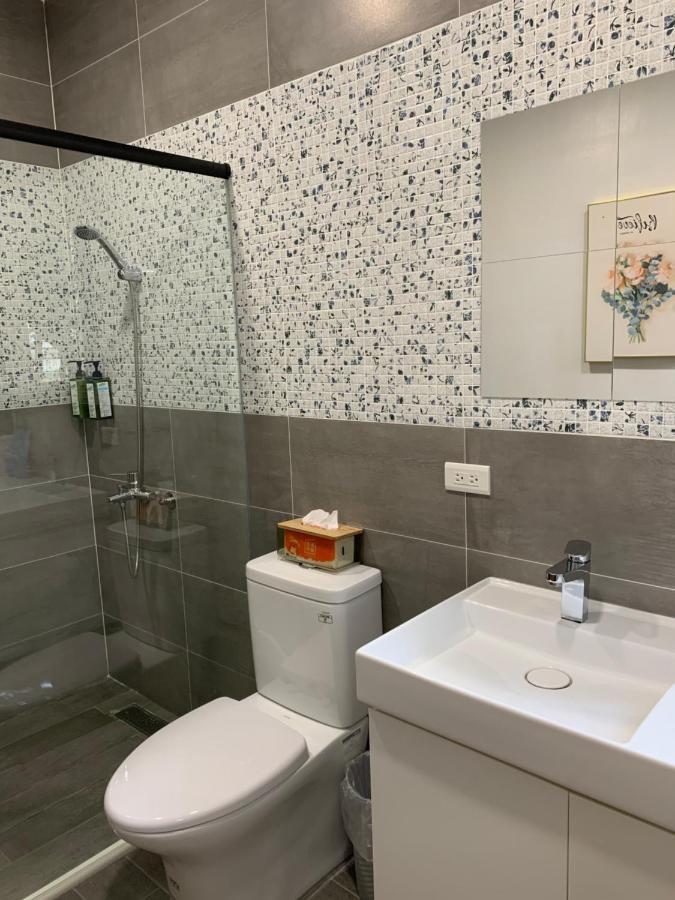 910 Hostel 城南館-自助入住 Yuli Eksteriør bilde