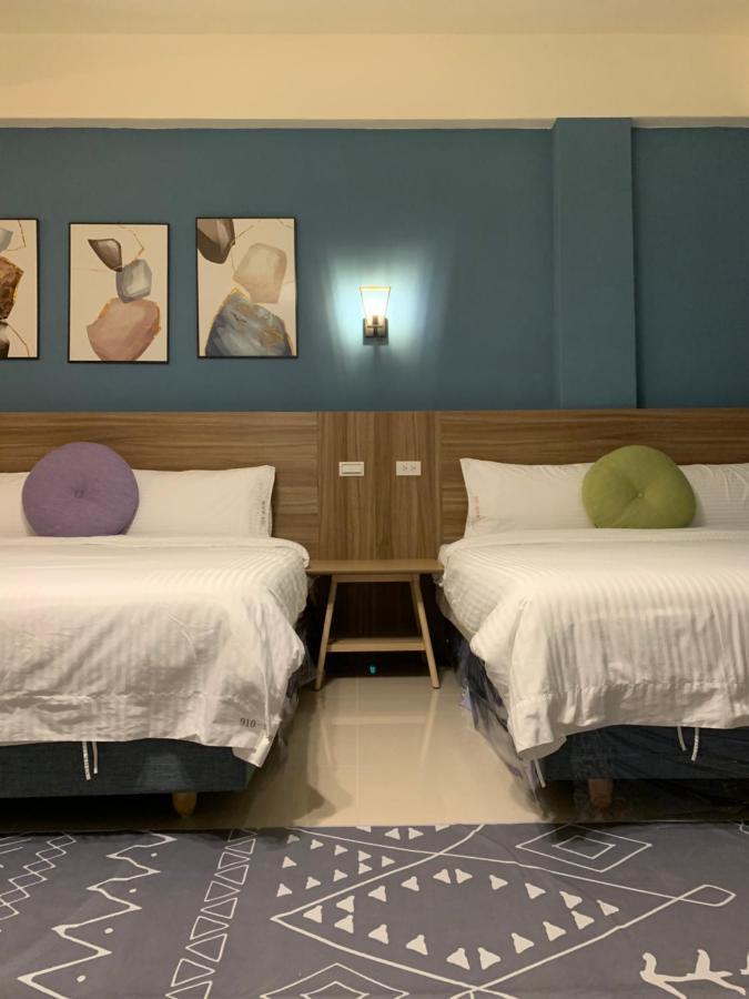 910 Hostel 城南館-自助入住 Yuli Eksteriør bilde