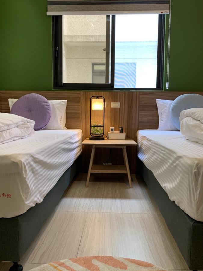910 Hostel 城南館-自助入住 Yuli Eksteriør bilde