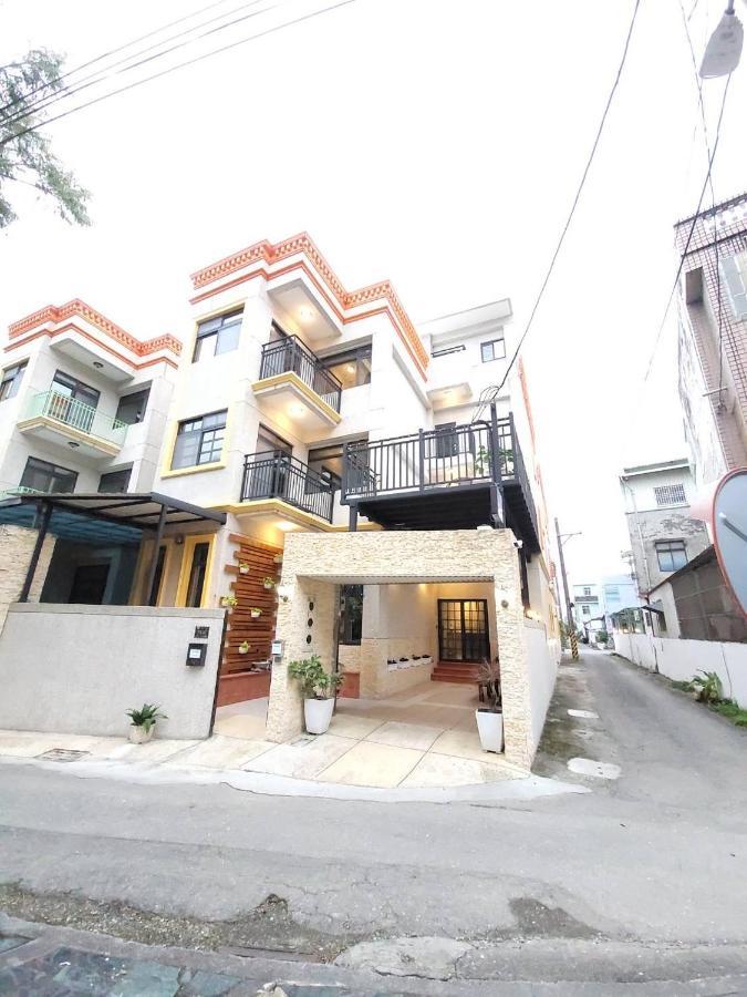 910 Hostel 城南館-自助入住 Yuli Eksteriør bilde