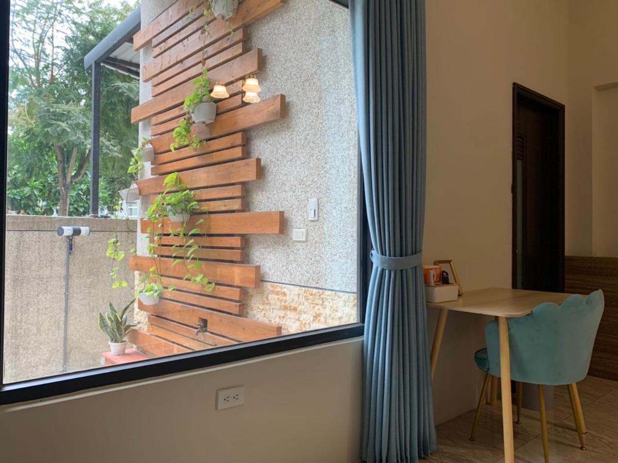 910 Hostel 城南館-自助入住 Yuli Eksteriør bilde